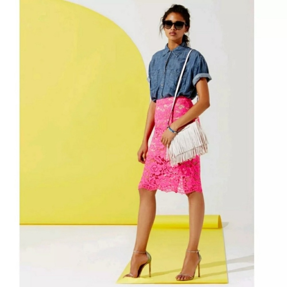 COPY - Trina Turk Lace skirt size 0